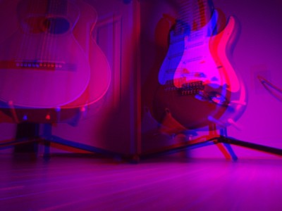 Anaglyph of guitars