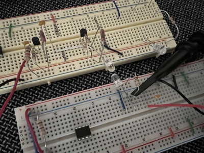 Phototransistor guitar preamp