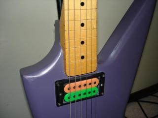 Fretless Guitar 2